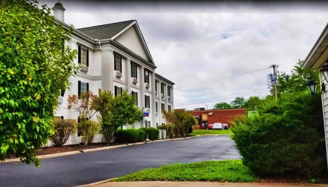 Baymont By Wyndham Maury 2*