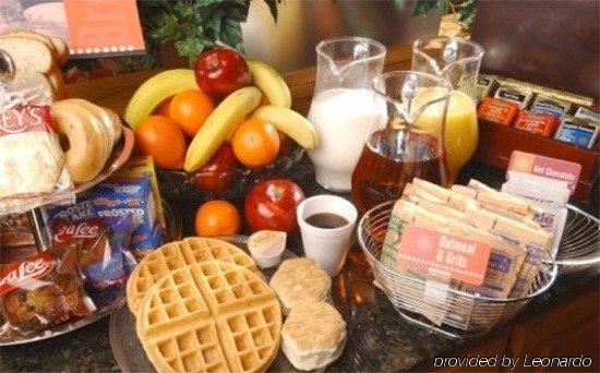 Baymont By Wyndham Maury Hotel 2*